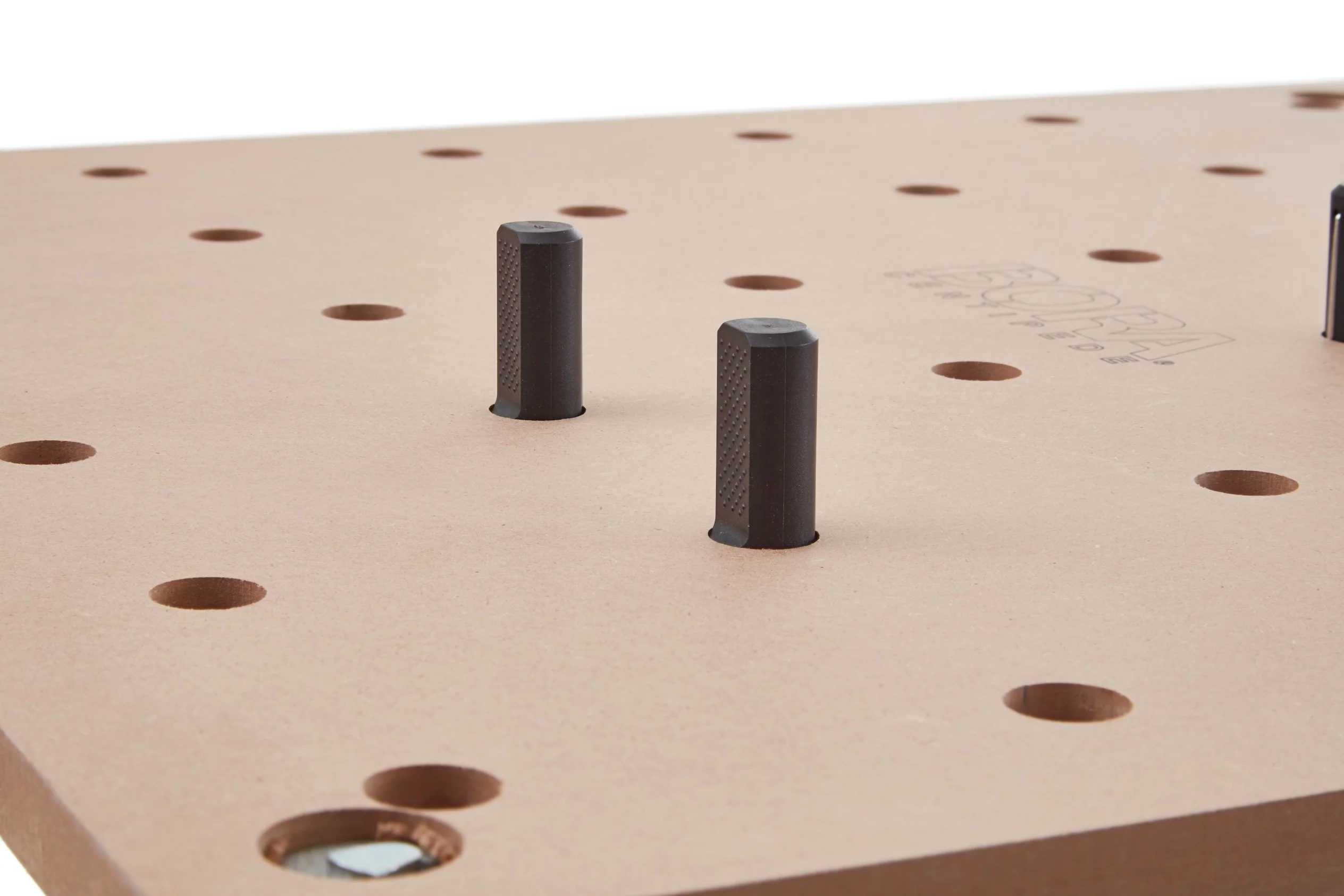 BORA Bench Dog T-Slot Connector for Centipede Work Stand Pack of 4 - Image 4