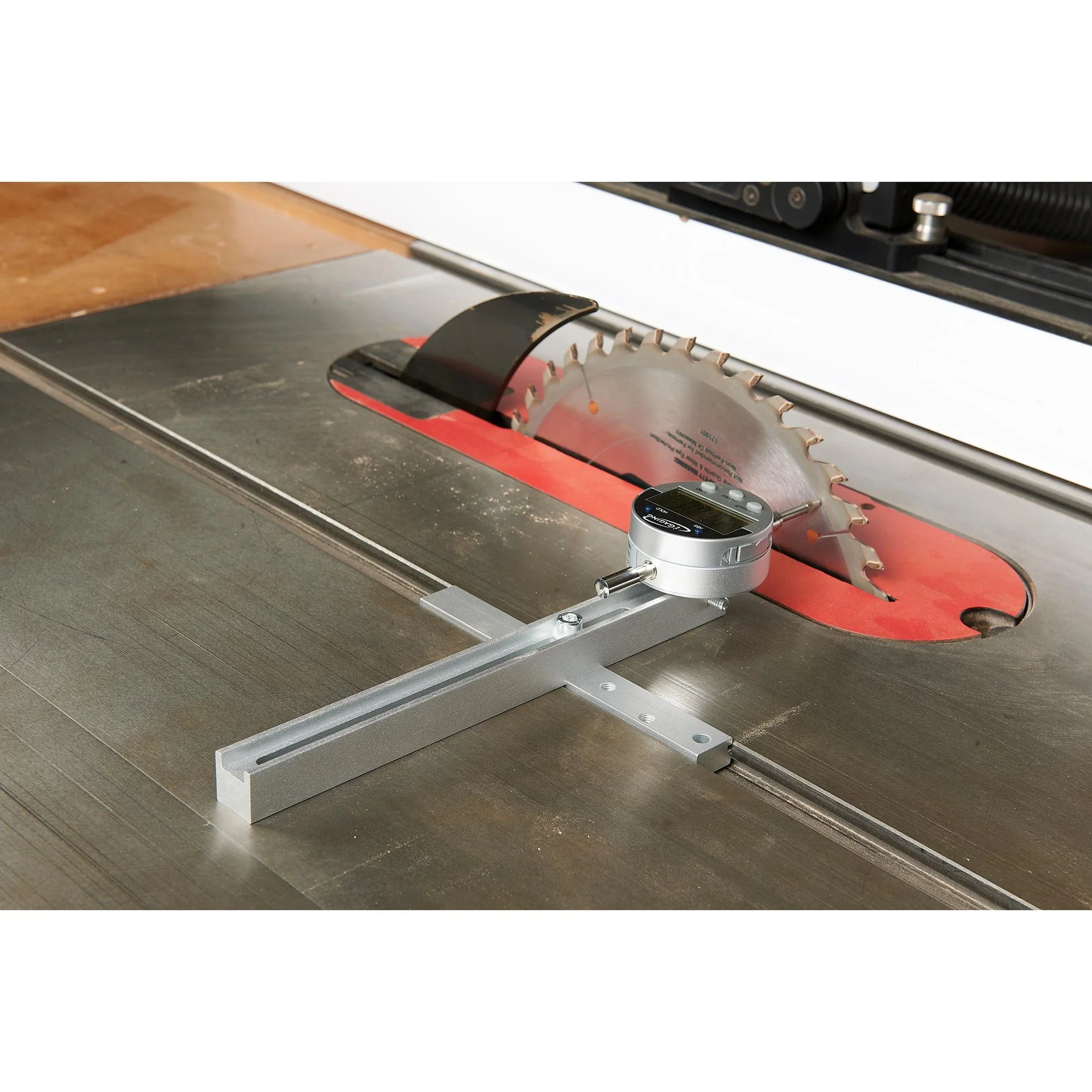 iGaging DigiAlign Digital Table Saw Alignment System - Image 8
