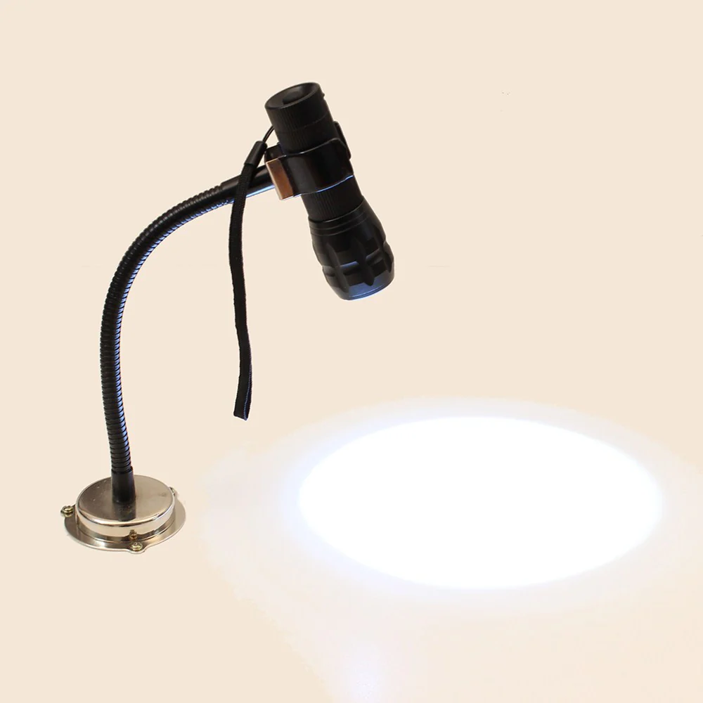 iGaging Flexible LED Worklight Torch with Magnetic Base Battery Powered - Image 4