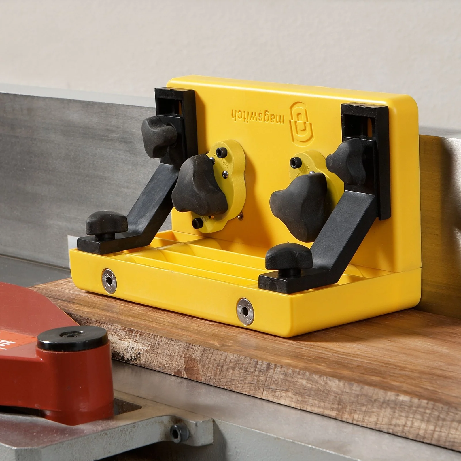 Magswitch Magnetic Dual Roller Fence Guide with Micro Adjustment suits Magswitch Workholding System - Image 4