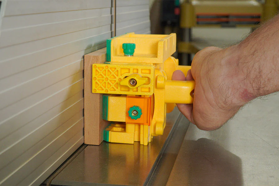 MicroJig GRR-Ripper MAX 3D Pushblock Kit - Image 16