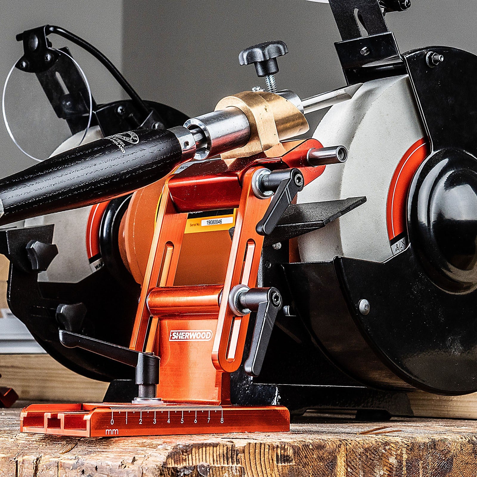 Sherwood 8in Slow Speed CBN Wheel Benchtop Grinder 1400RPM 375W with HeliGrind Set - Image 14