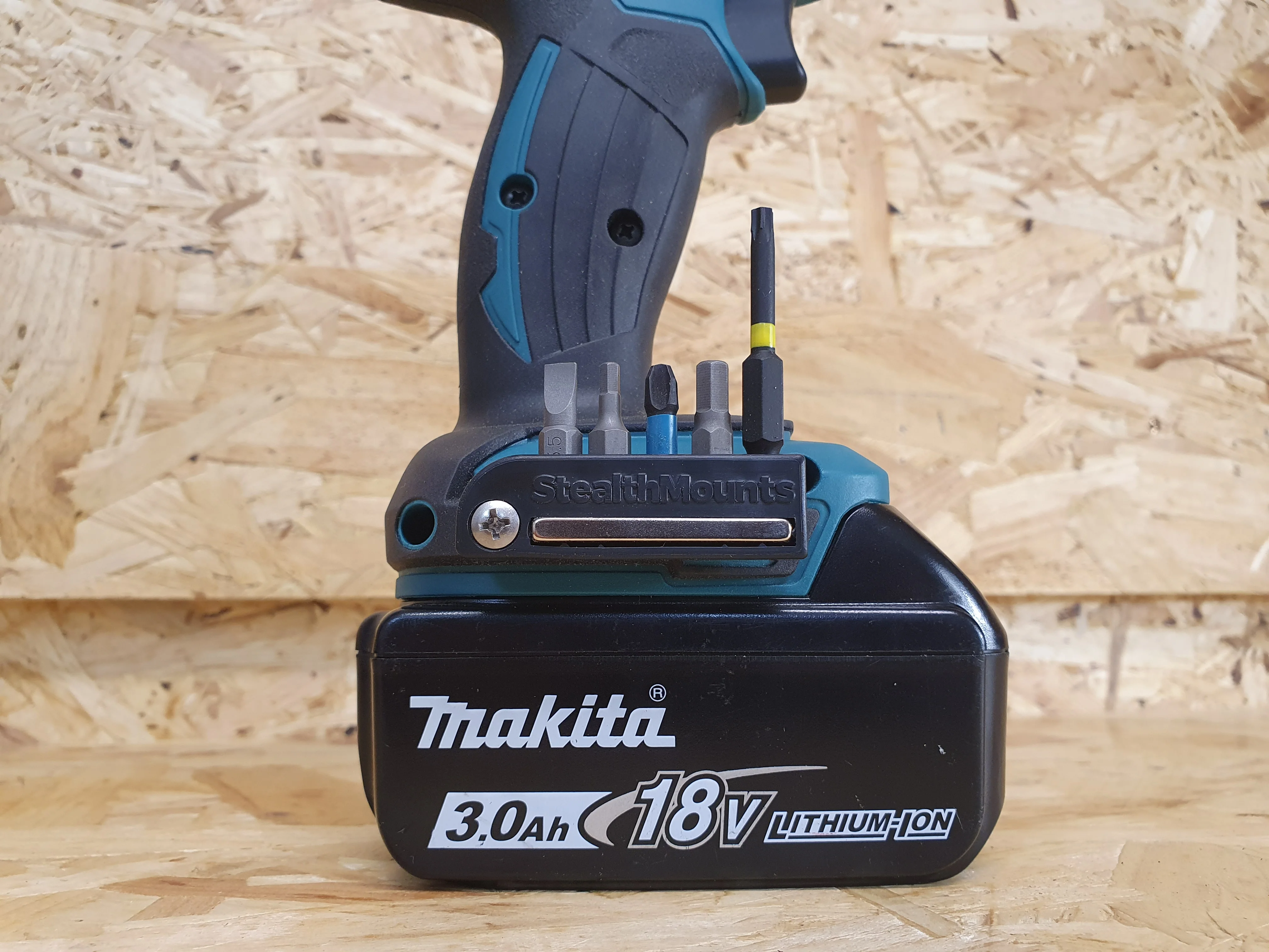 StealthMounts Magnetic Bit Holder for Makita LXT & XGT Tools 18V Pack of 2 Blue - Image 3