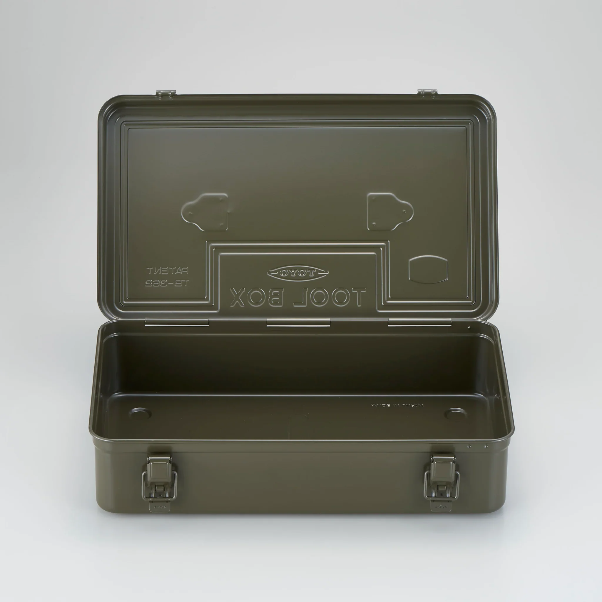 Toyo Steel 36cm Trunk Type Lockable Toolbox - Image 3
